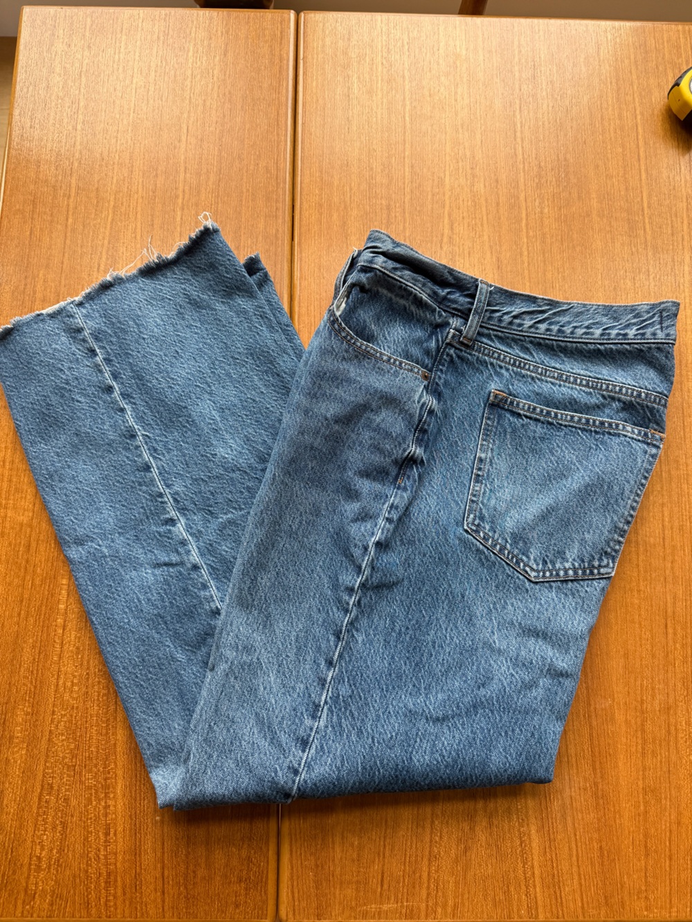 Abercrombie & Fitch Women's Medium Blue Low Rise Ultra Loose Size 28 Jeans
